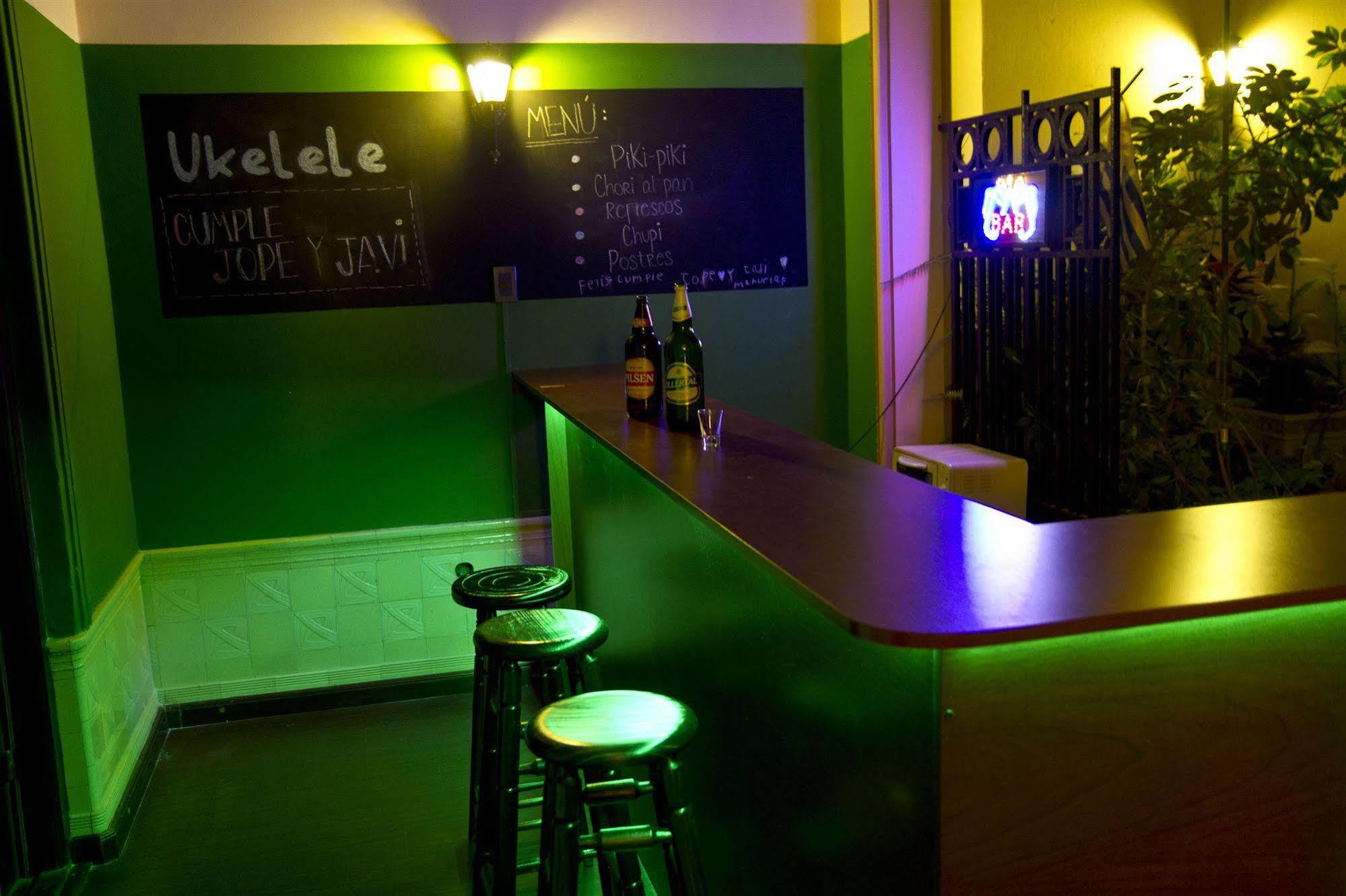 Ukelele Hostel Montevideo Bagian luar foto